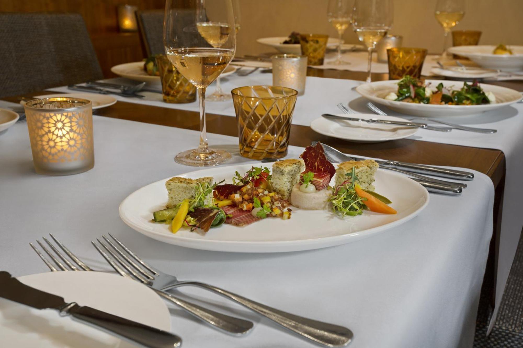 Hotel Oberwaid - Hotel. St. Gallen